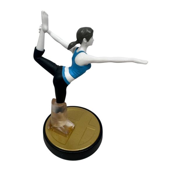 Nintendo Amiibo Super Smash Bros. Wii Fit Trainer Figure 4" Loose Collectible - Picture 5 of 7